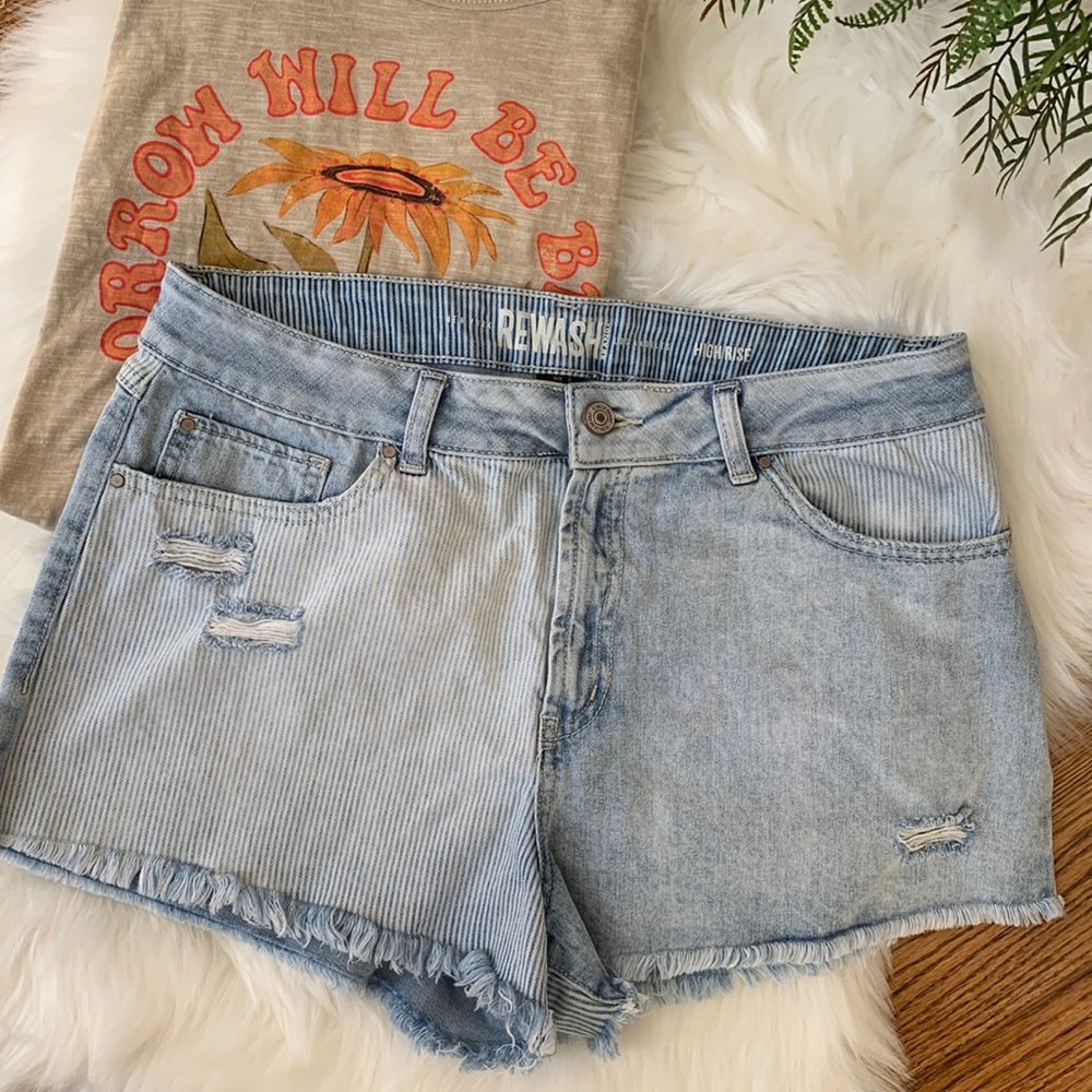 REWASH high rise jean shorts size 15/32 juniors
